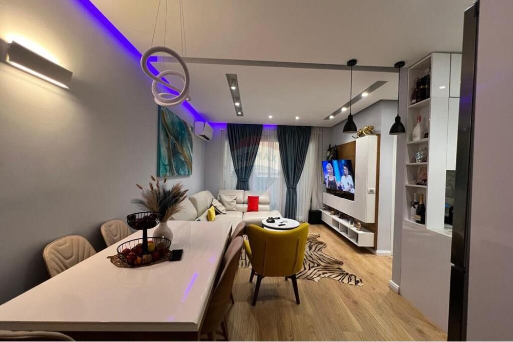 For sale Apartment 2+1+2 in Ali Dem!