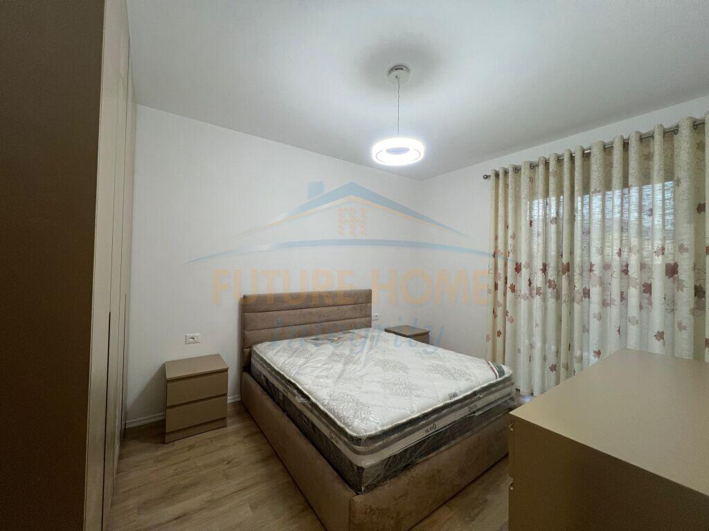 Rent, Apartment 2+1+2, Dibra Street, Tirana.