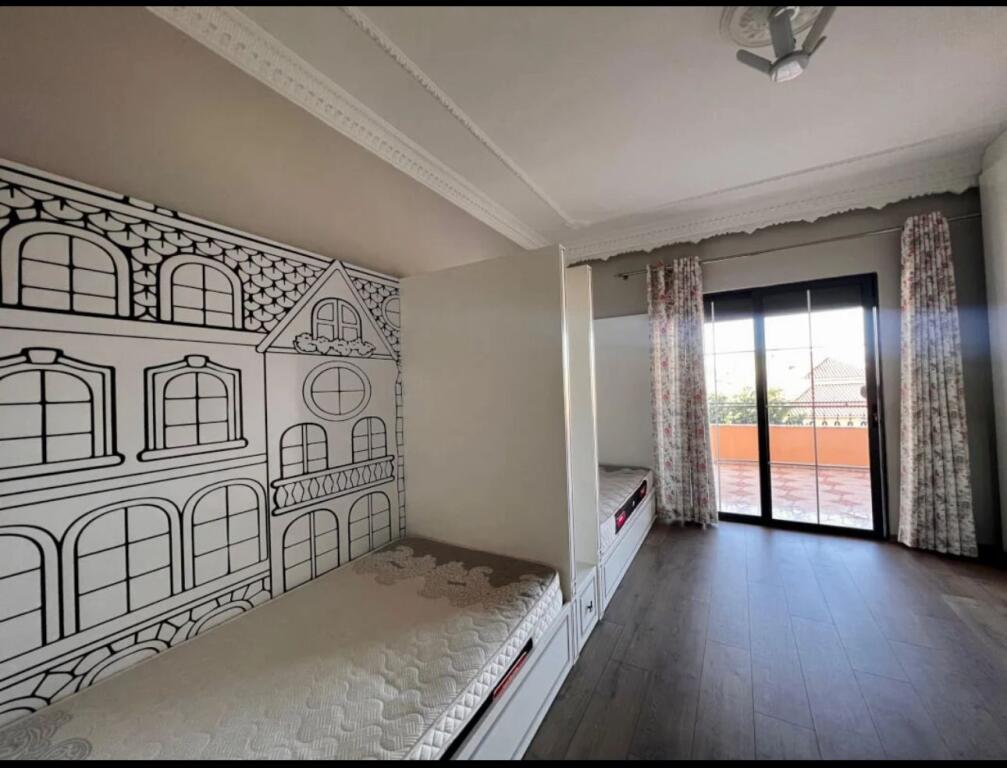 For rent, 4-story Villa, "American Hospital 2", Tirana.