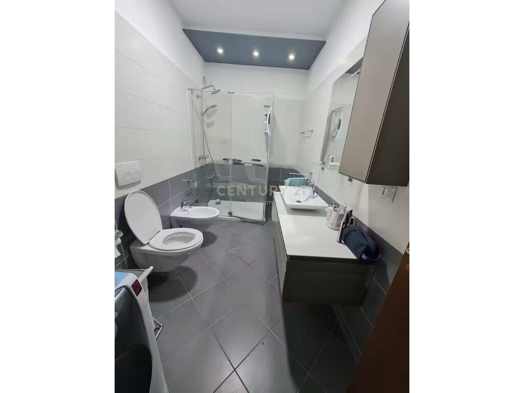 Apartment 2+1+2 for rent near the first station in Plazh !!