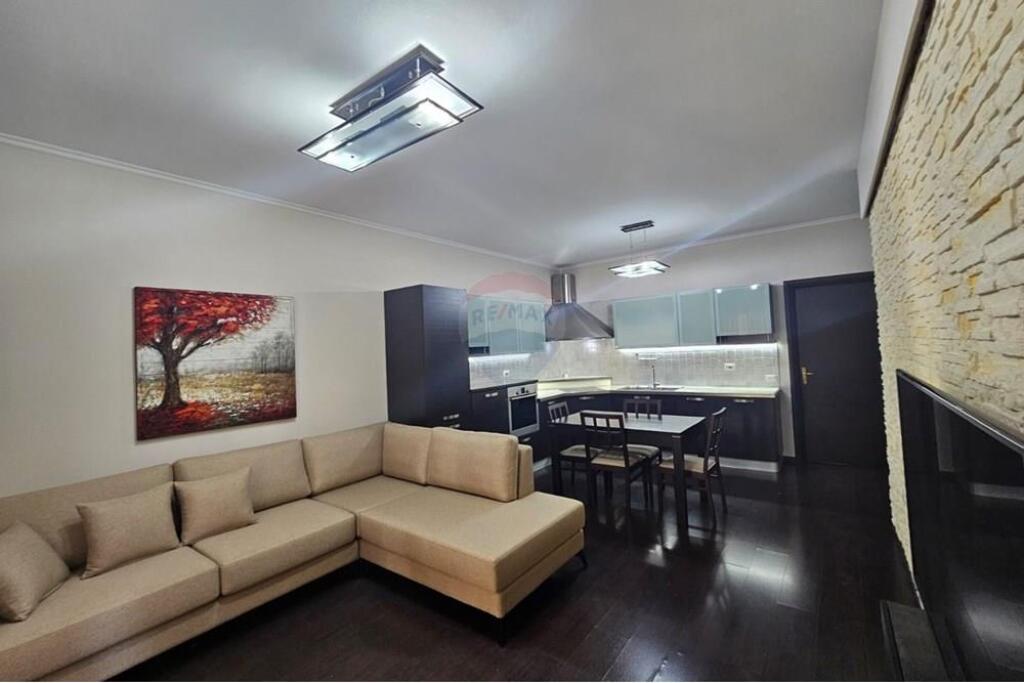 2+1 apartment for rent near the Zoo Garden!