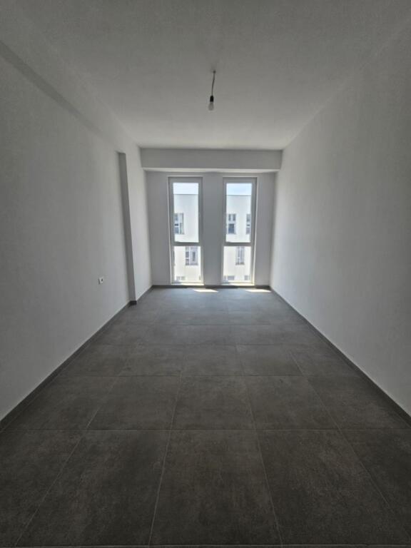 Apartament 2+1 për Qira – Rruga “5 Maji”
