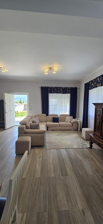 house for rent laknas