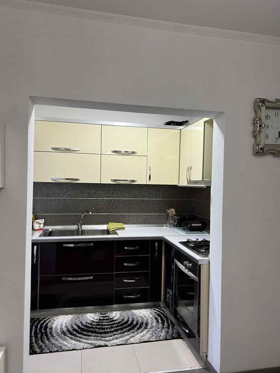 For rent 2+1+1 LAPRAKE Rr. Riza Cuka