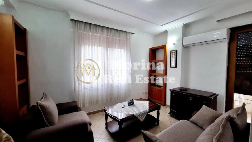 Qera, Apartament 1+1, Rruga Barrikadave