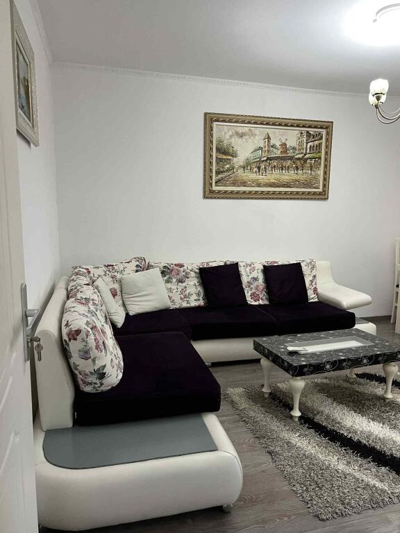 For rent 2+1+1 LAPRAKE Rr. Riza Cuka