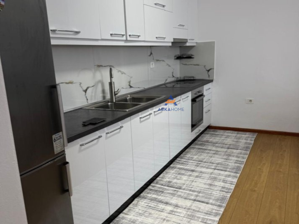 JEPET APARTAMENT ME QERA 2+1+BALLKON "RRUGA NDRE MJEDA,KOMPLEKSI STAR".