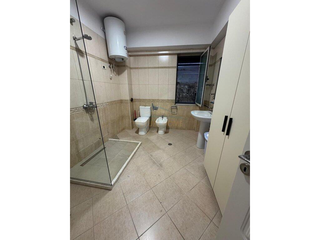 Rent, Apartment 1+1, Myslym Shyri