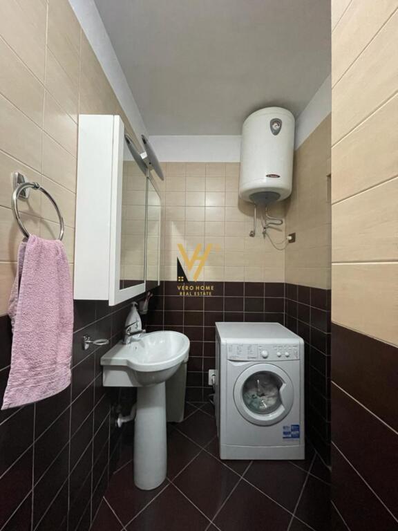 APARTAMENT 1+1 ME QERA TE BULEVARDI ZOGU 1