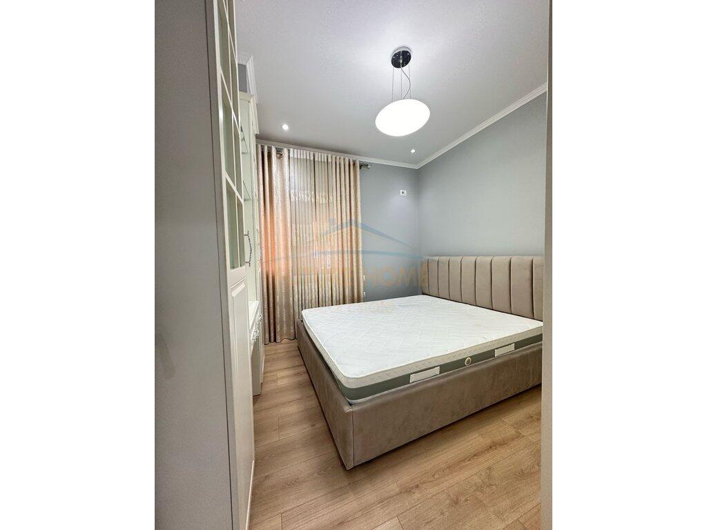 Qera, Apartament 2+1, Kompleksi Golden Park, Tiranë