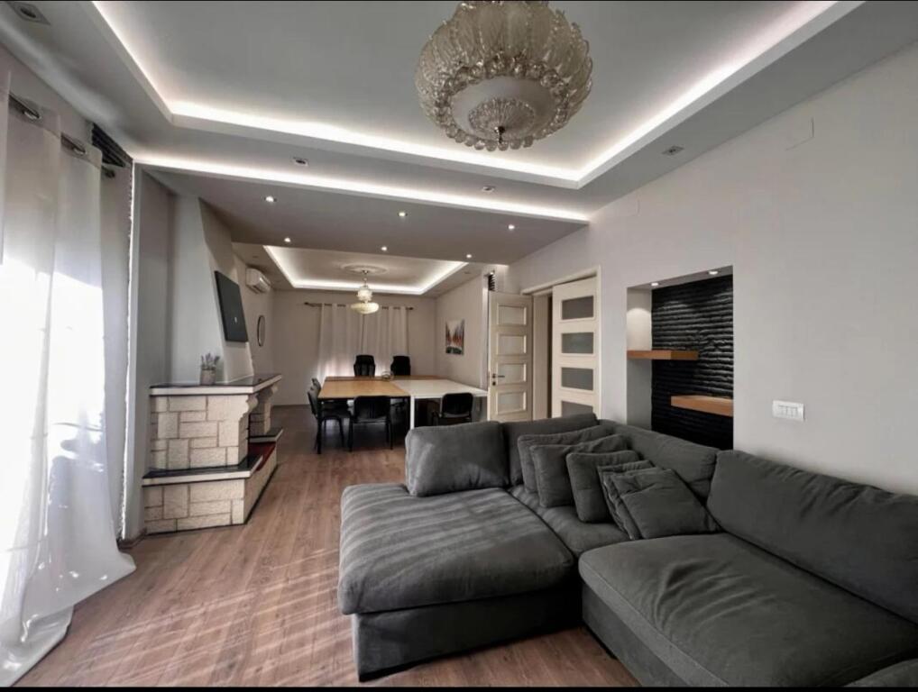 For rent, 4-story Villa, "American Hospital 2", Tirana.