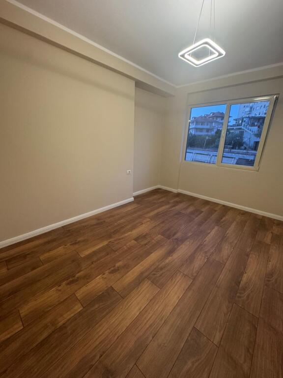 Fresh Complex Tom Doshi Selling Apartment 2+1