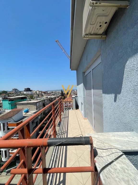 APARTMENT 2+1+2+2BLK FOR RENT UNITED SCHOOL