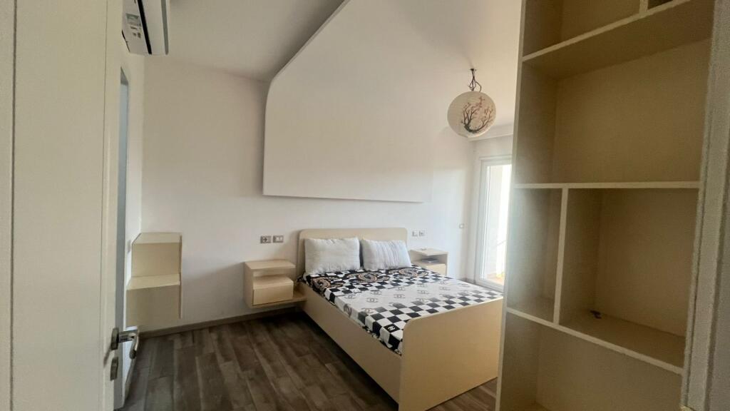 Apartament 2+1+2 me qera ne Astir