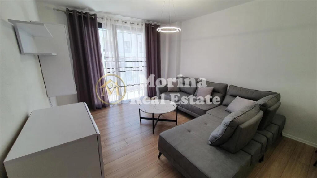 Shitet Apartament 2+1+2 Spitali Nen Tereza