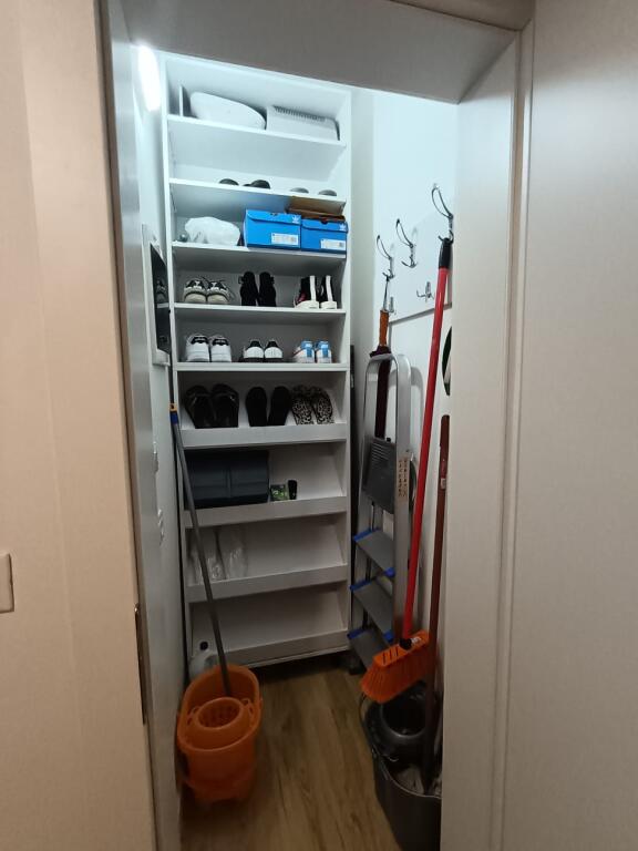 Apartment 3+1 for rent Rruga Karl Gega, Train Station near the old mill