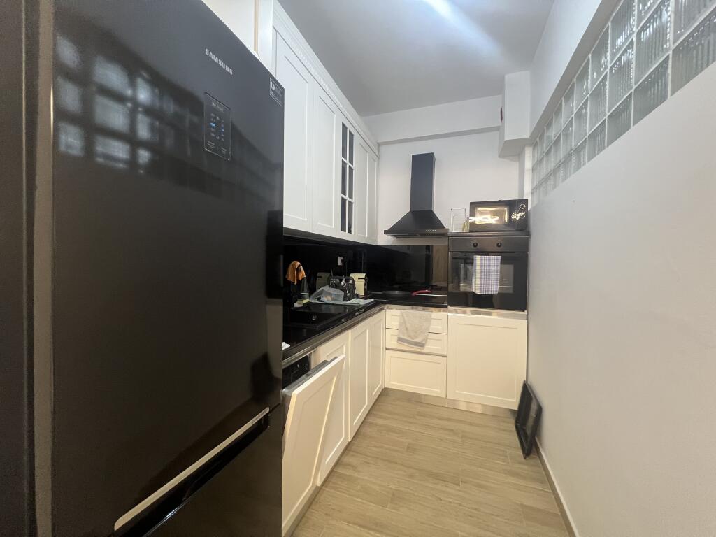 FOR SALE APARTMENT 2+1+ YARD COMPLEX LURA " GJIRI I LALZIT