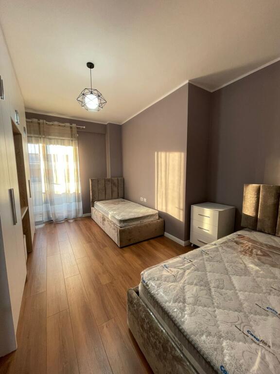 Oasis, Astir 2+1+2+🅿️ for rent
