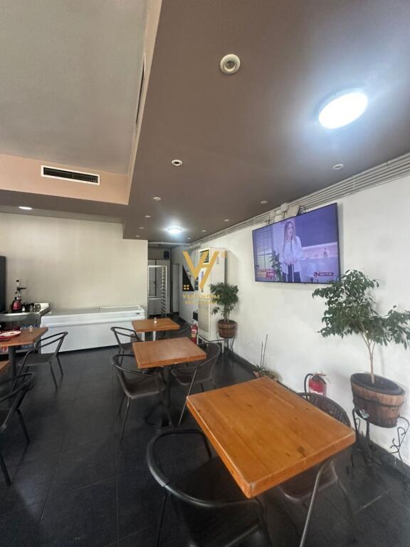 BAR MENSE 170M2 FOR RENT IN STUDENT CITY