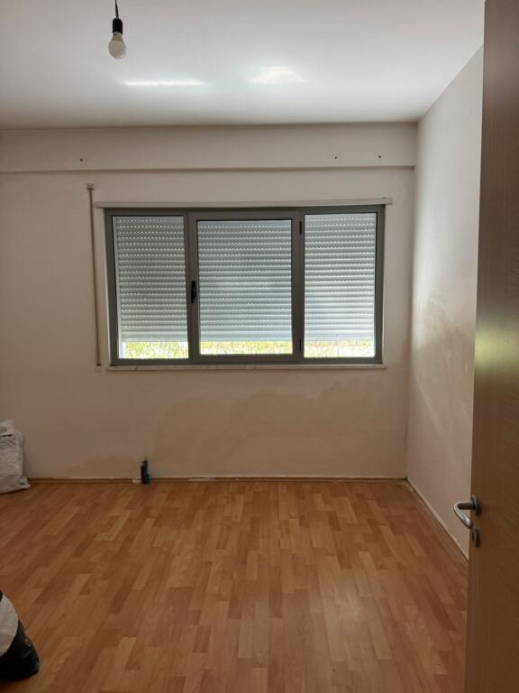 For rent Apartment 1+1 located on 5 Maj Street, near Concord Center.