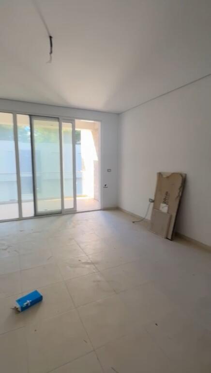 FOR SALE APARTMENT 1+1 GJIRI LALEZIT