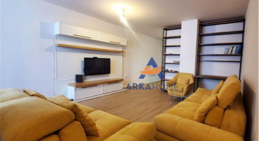 FOR SALE APARTMENT 2+1+BALCONY NEAR THE MINISTRY OF JUSTICE, ZOGU I PARË BOULEVARD