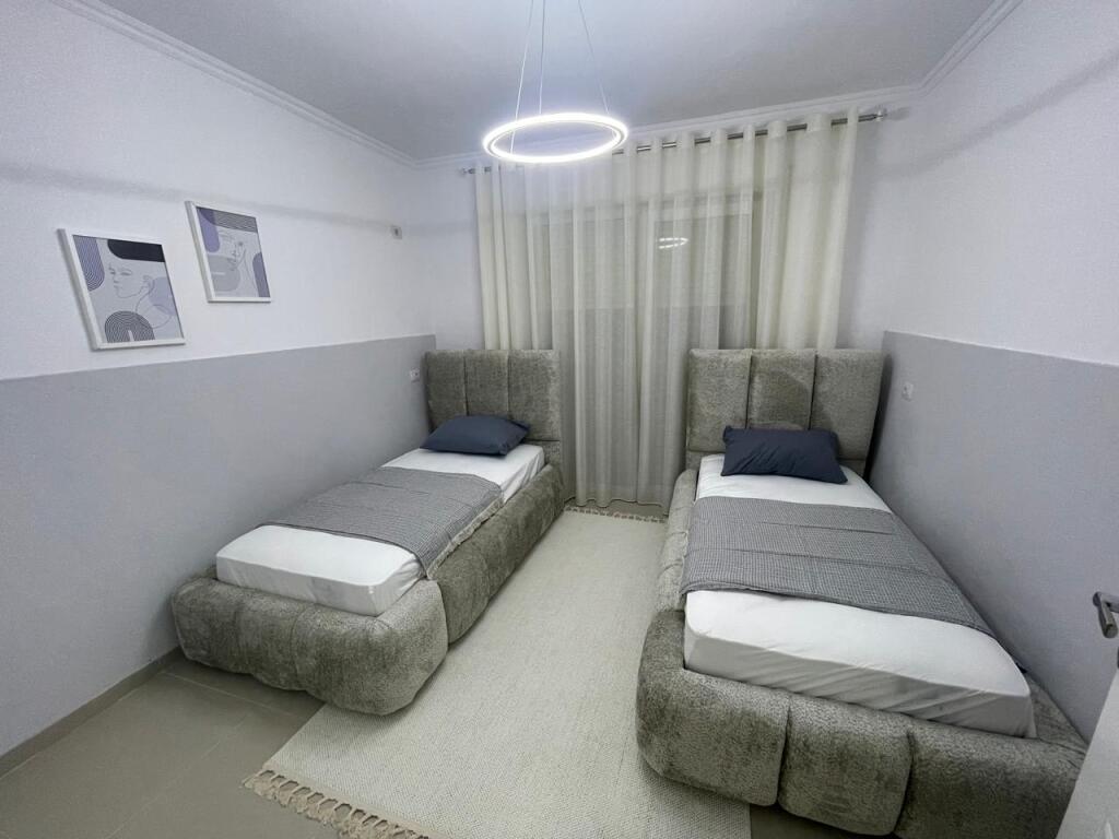 Apartment 2+1+2 for sale – Unaza e Re!