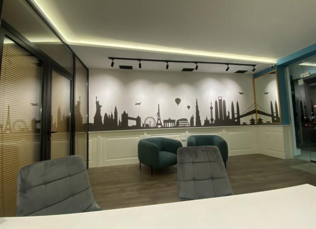 OFFICE FOR RENT 60 M2 BRRYL