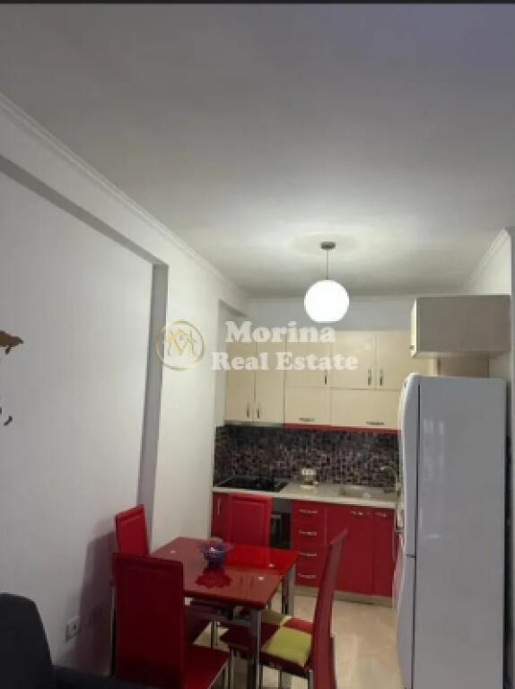 Qera! Apartament 1+1, Astir.