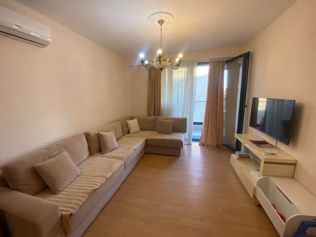 1+1 apartment for rent in FUSHA E AVIACIONIT TURDIU