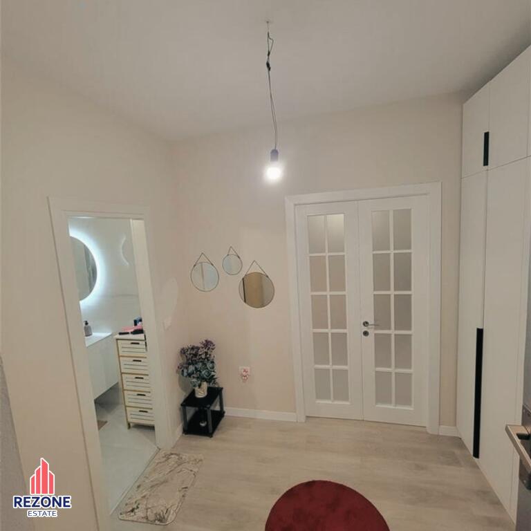For sale Apartment 1+1, 400 meters from the center of Tirana