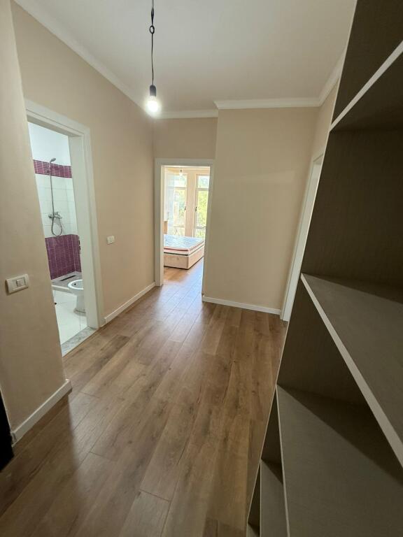 For sale Apartment 1+1 – Shkëmbi i Kavajës