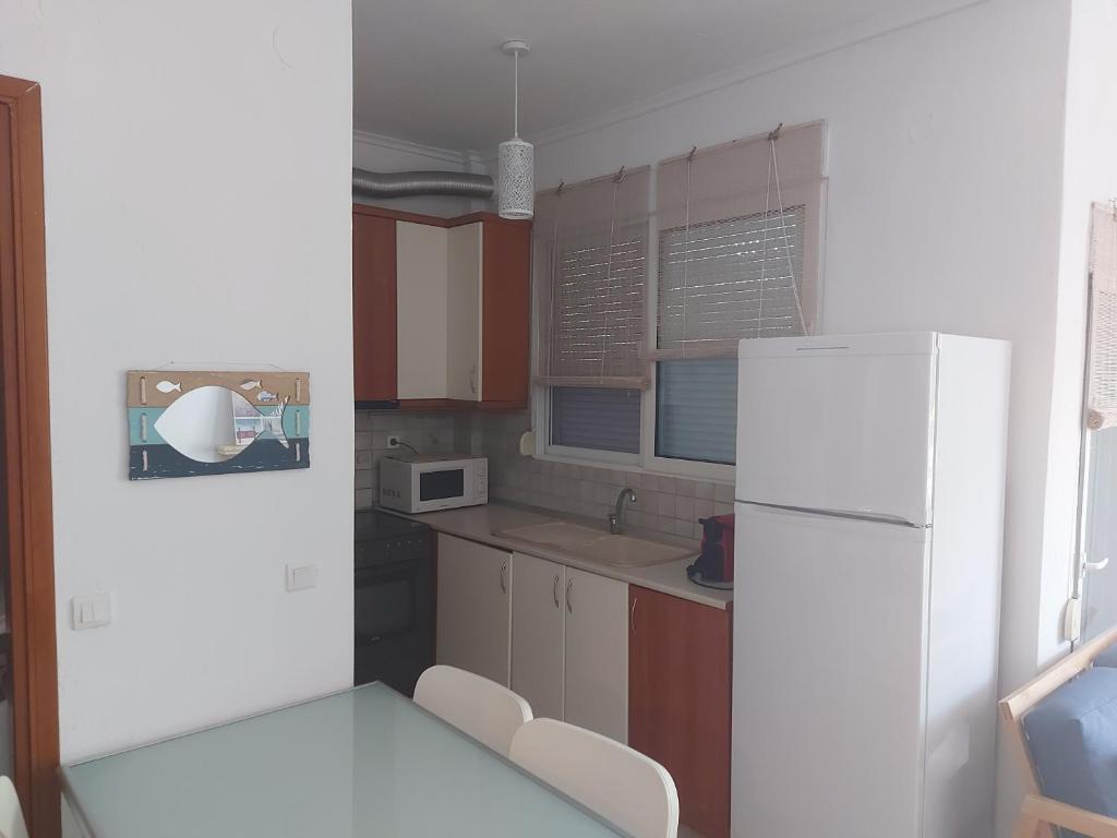 Apartament me Qera 1+1 Prane Delijorgjit (ID B210901) Tirane