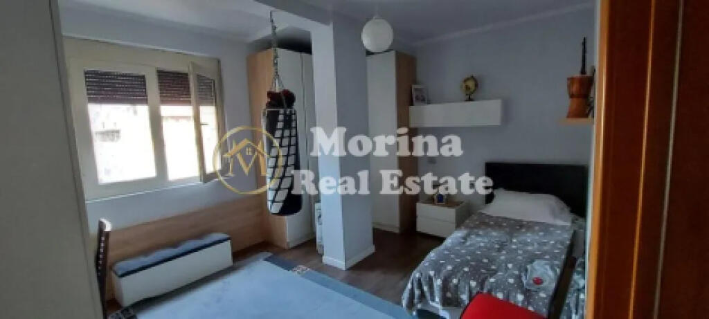 Qera, Apartament 2+1, Komuna Parisit