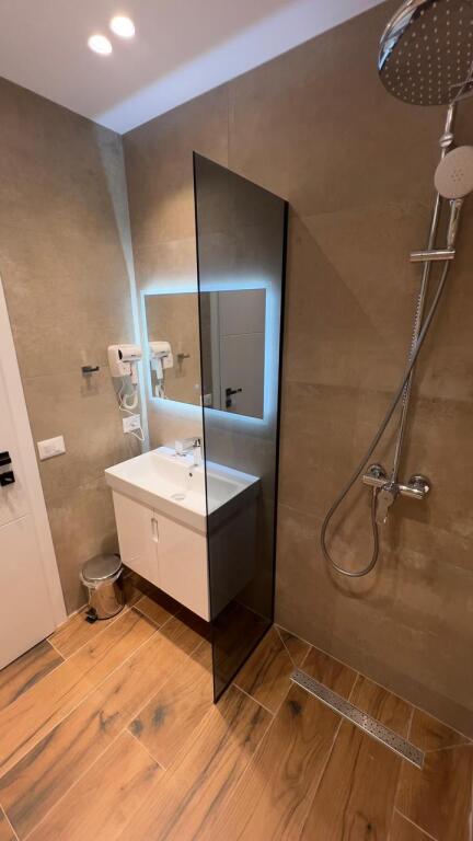 Hotel For Sale Near Dinamo Stadium