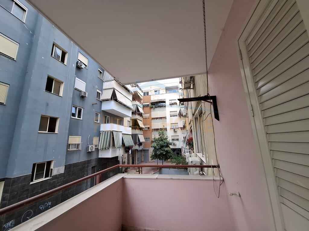 Qera, Apartament 2+1, Kopshti Botanik