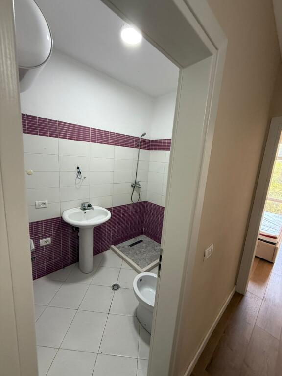 For sale Apartment 1+1 – Shkëmbi i Kavajës
