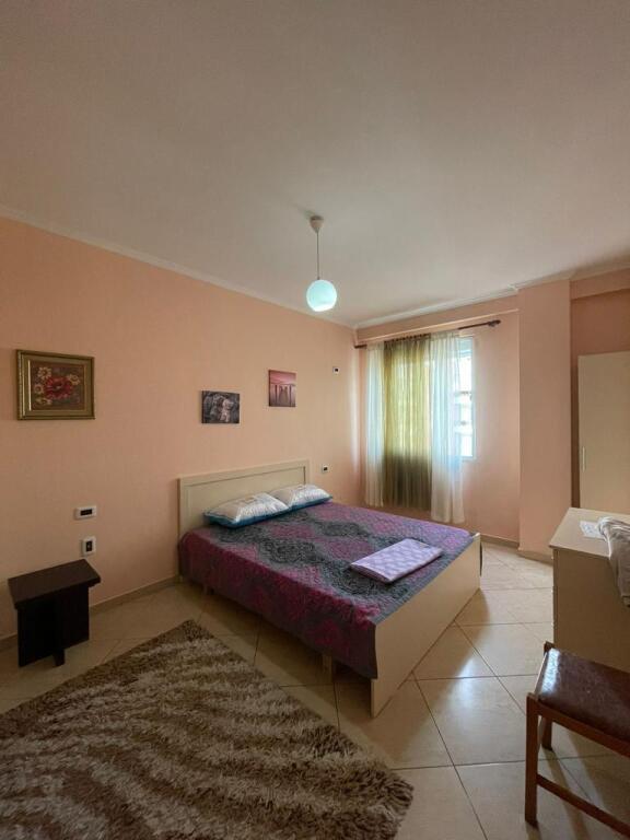 Apartament 1+1 me qira ne Yzberisht