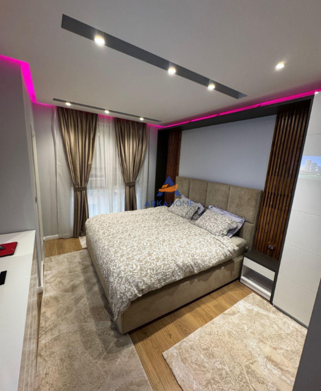 FOR SALE APARTMENT 2+1+BALCON NEAR BAR DIAMOND, ALI DEM.