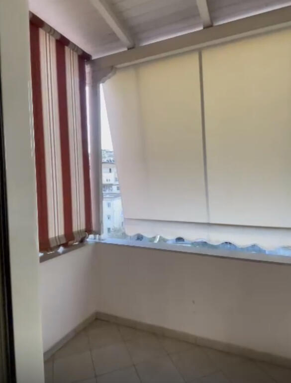 An empty 1+1 apartment is for rent at Kristal Center.