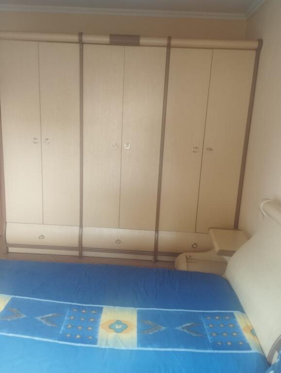 Jepet Me Qera Apartament 2+1+1 Post Parkimi