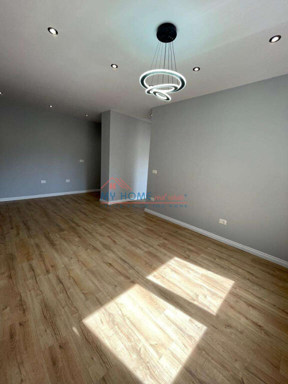Apartament 1+1 ne shitje tek 5 Maji ne Tirane
