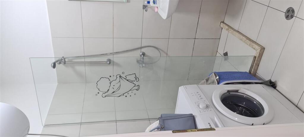 Shitet apartament 1+1 ne Don Bosko prane Viva Market