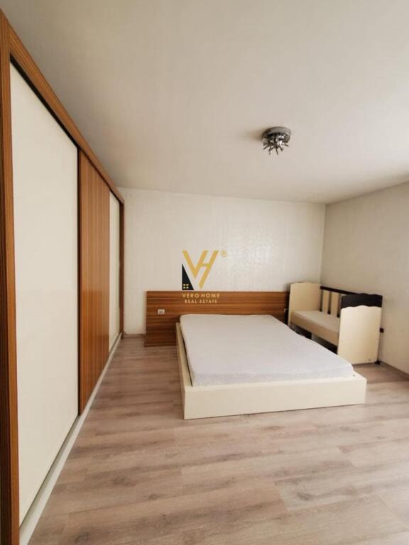 APARTAMENT 2+1+BLK ME QERA TE RRUGA HOXHA TAHSIM