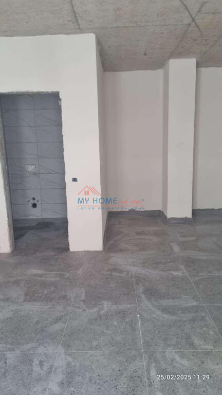 OFFER!!! Shop for Sale Univers City Tirana