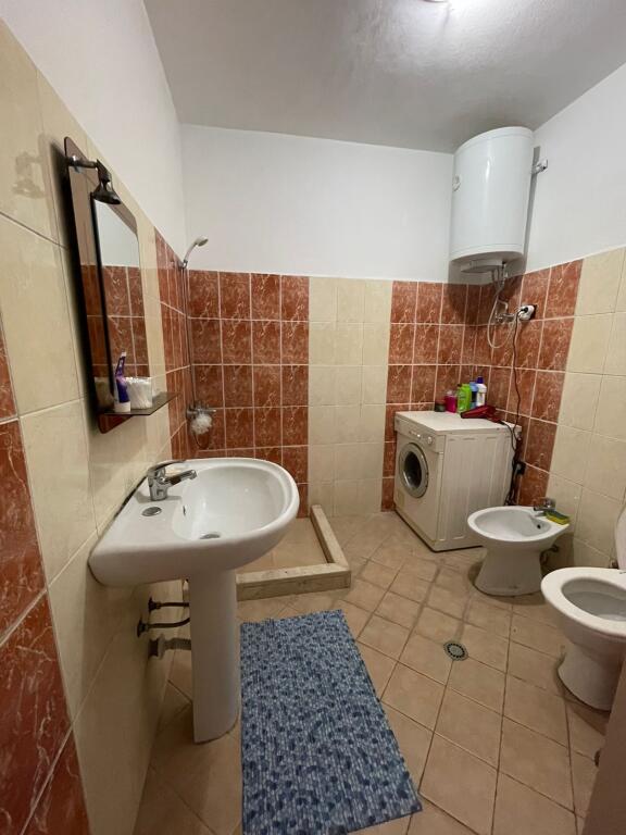 Apartament me qera 1+1 Fresk