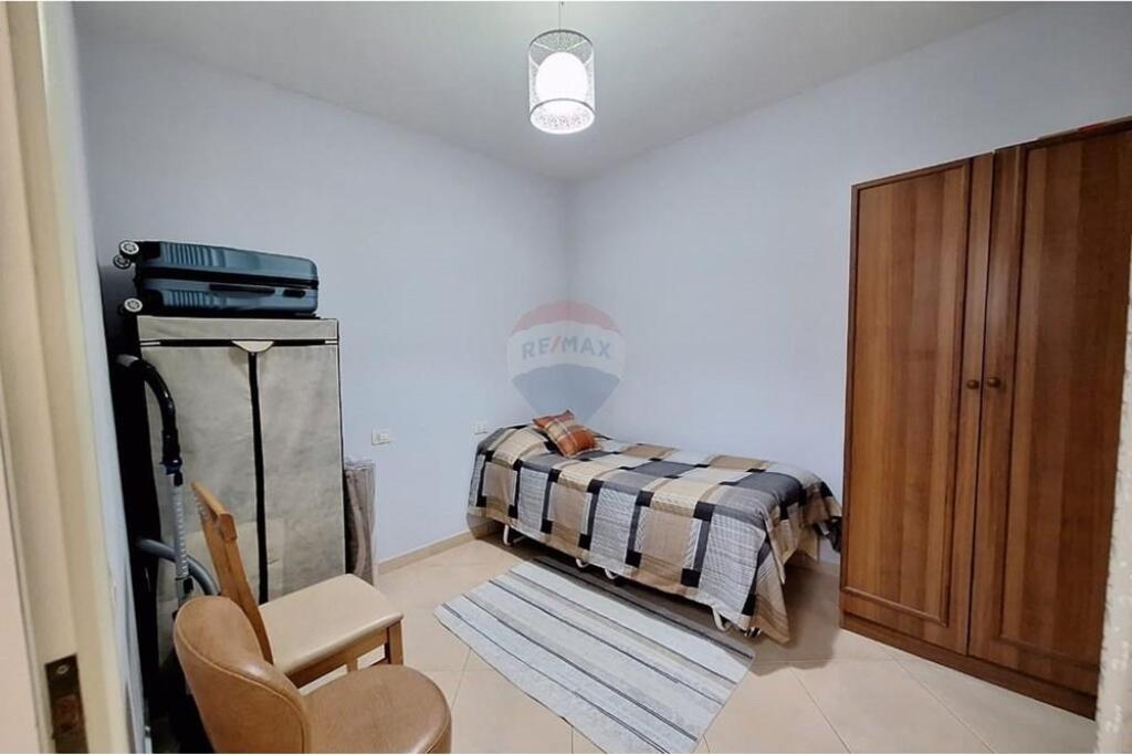 Apartament 3+1+2 për shitje në Zonën e Astirit