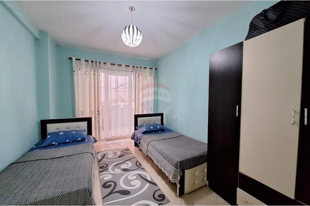 Apartament 3+1+2 për shitje në Zonën e Astirit