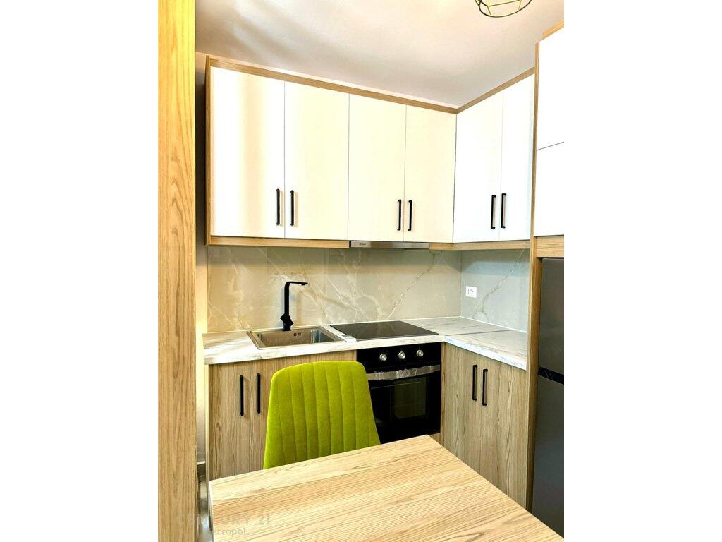 STUDIO FOR RENT, PARIS COMMUNE!   Metropol117111