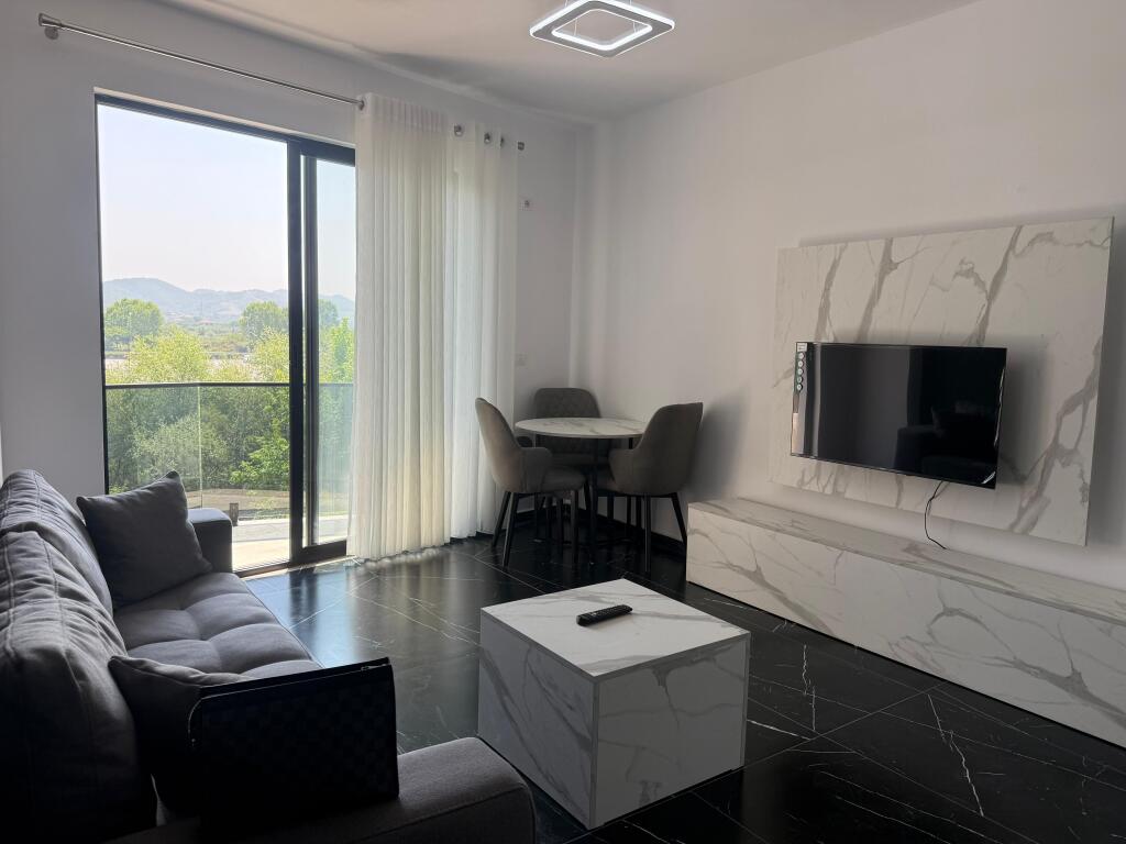 SHITET APARTAMENT 1+1, TEK MALI ROBIT !!
